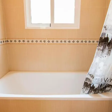 Villa Oriheula Costa Cabo Roig 5 *